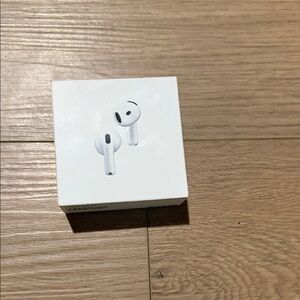 Apple White Earbud Headphones